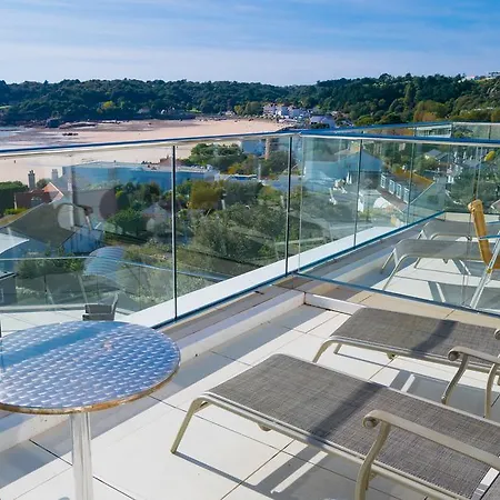 Biarritz Szálloda St Brelade